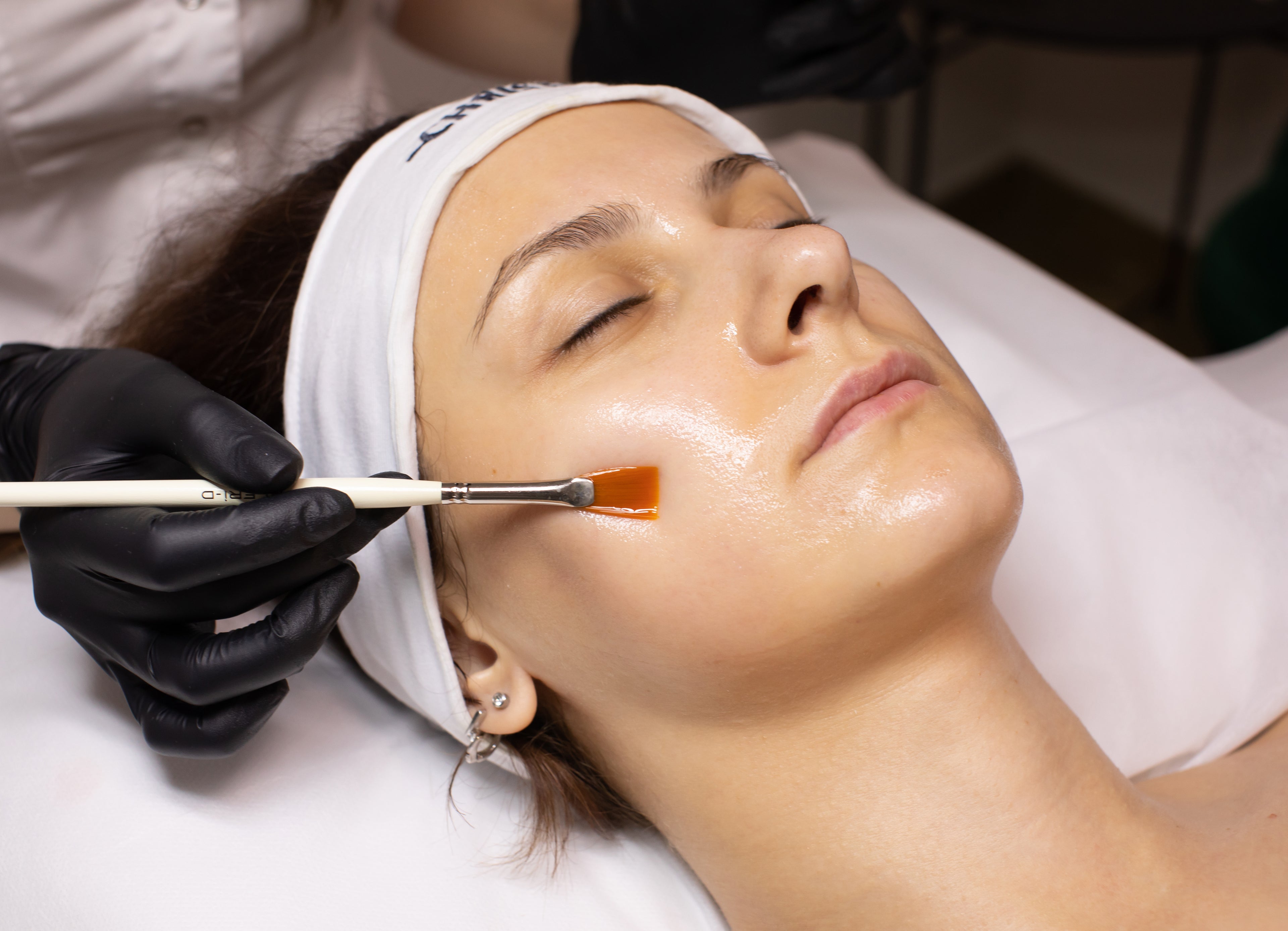 Pigment Correct Peel